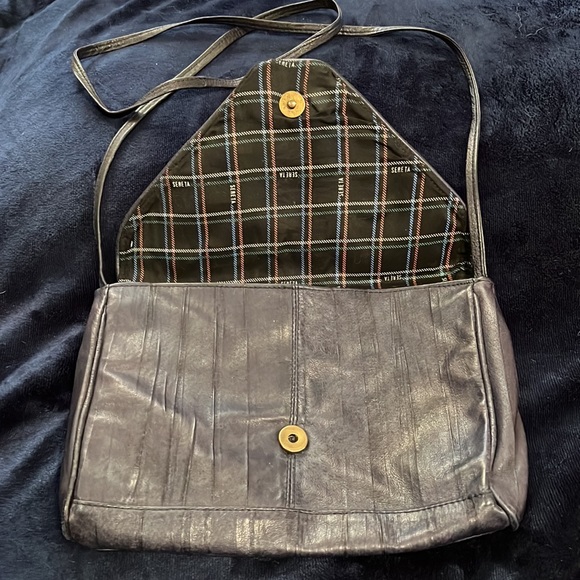 SERETA LEATHER DARK NAVY CROSSBODY BAG - Picture 4 of 6